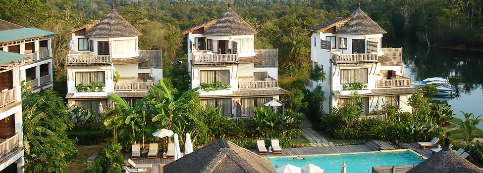 Aana Resort and Spa
