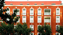 Petit Palace Embassy