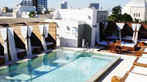 Catalina Hotel & Beach Club