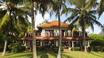 Breezes Beach Club